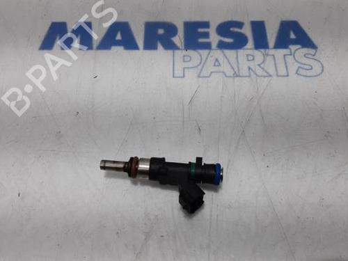 Used Injector RENAULT CLIO IV Grandtour (KH_) 0.9 TCe 90 (90 hp) 31462350