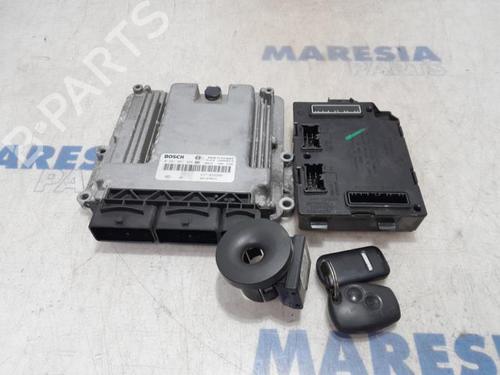 Used Engine control unit (ECU) RENAULT TRAFIC III Van (FG_) 1.6 dCi 115 (FGMD) (116 hp) 31474780