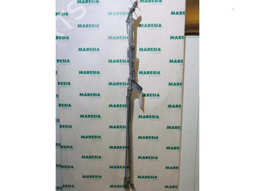 Used Front wipers mechanism CITROËN C4 I (LC_) 1.4 16V (88 hp) 31467904