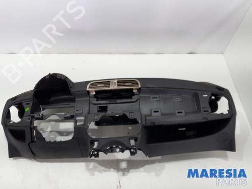 Used Dashboard Dashboard 38674293 38674293