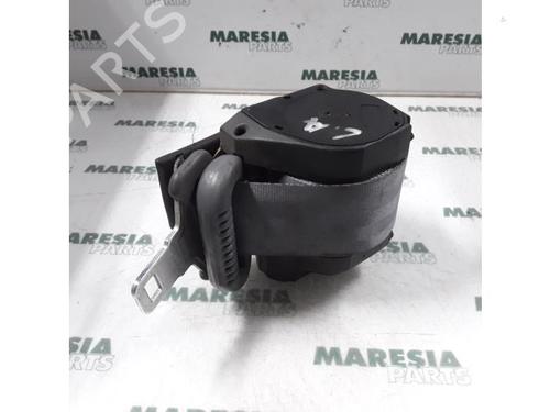 Used Rear center seatbelt RENAULT CLIO II (BB_, CB_) 1.6 (B/CB0D, BB00) (90 hp) 31492592