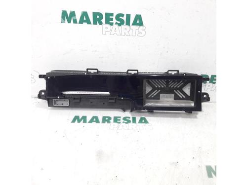 Used Instrument cluster RENAULT SCÉNIC II (JM0/1_) 1.6 16V (JM1R) (112 hp) 31536786