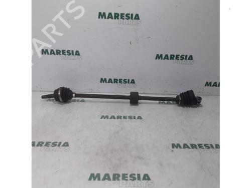 Used Right front driveshaft Right front driveshaft LANCIA DELTA II (836_) 1.6 i.e. 16V (836AO) (103 hp) 31451380 31451380