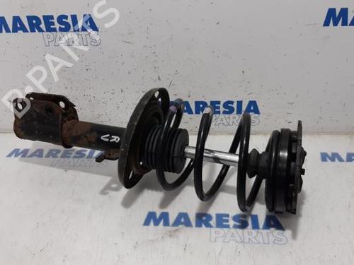 Used Right front shock absorber RENAULT MEGANE III Grandtour (KZ0/1) 1.5 dCi (KZ09, KZ0D, KZ1G, KZ29, KZ14, KZ1W, KZ10, KZ1F,... (110 hp) 31499108