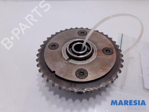 Riemenscheibe für PEUGEOT 208 I (CA_, CC_) 1.6 VTi (120 hp) 31456844