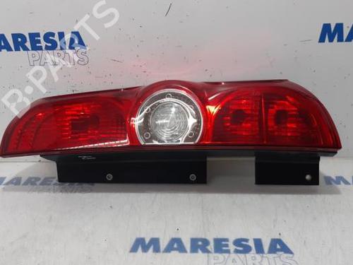 Used Right taillight OPEL COMBO Box Body/MPV (X12) 1.4 (B05) (95 hp) 31523032