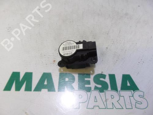 other-renault-megane-ii-estate-km01_-2003-2004-2005-2006-2007-2008-2009-2010-2011-2012-31432192 main image