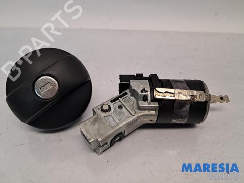 Ratlås/Tændingslås PEUGEOT 2008 I (CU_) 1.2 VTi (82 hp) 31490216