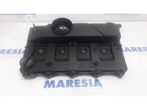 Used Valve cover PEUGEOT BOXER Bus 2.2 HDi 120 (120 hp) 31530307