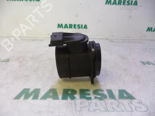 Used Mass air flow sensor PEUGEOT 307 SW (3H) 1.6 HDI 110 (109 hp) 31506424