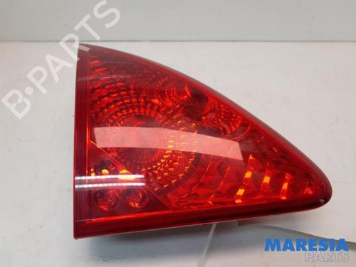 Used Left taillight PEUGEOT 3008 I MPV (0U_) 1.6 THP (156 hp) 31434105