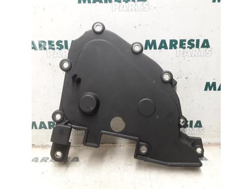 Used Timing cover RENAULT LAGUNA II Grandtour (KG0/1_) 2.2 dCi (KG0F) (150 hp) 31474038