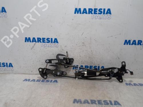 other-peugeot-207-cc-wd_-2007-2008-2009-2010-2011-2012-2013-2014-2015-31416661 main image