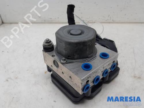 Used ABS pump FIAT PANDA (312_, 319_) 0.9 (312PXN1A, 312PXN11) (80 hp) 31403513