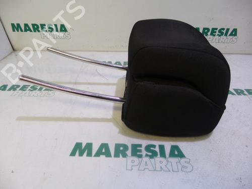 Nakkestøtte PEUGEOT 5008 (0U_, 0E_) 1.6 16V (120 hp) 31455605