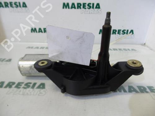 Used Rear wiper motor FIAT PUNTO (188_) 1.2 16V 80 (188.233, .235, .253, .255, .333, .353, .639,... (80 hp) 31525752
