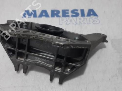 Used Gearbox mount RENAULT CLIO V (B7_) 1.0 TCe 100 (B7MT) (101 hp) 31529649