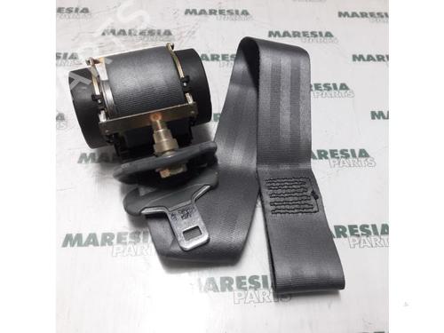 Used Front left seatbelt RENAULT MEGANE I Coach (DA0/1_) 1.6 e (DA0F) (90 hp) 31389700
