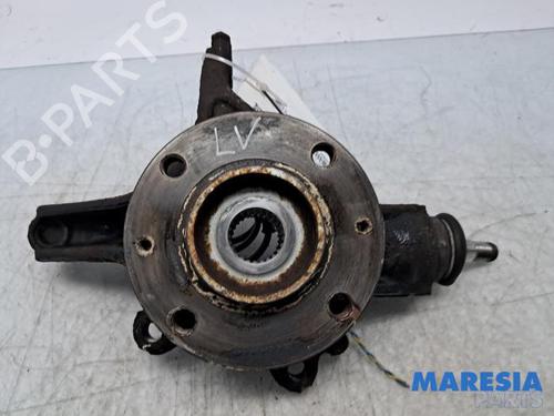 Used Left front steering knuckle Left front steering knuckle PEUGEOT 308 CC (4B_) 1.6 16V (120 hp) 33707798 33707798