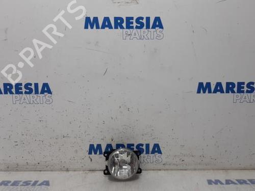 Used Right front fog light CITROËN C3 II (SC_) 1.4 (73 hp) 31525661