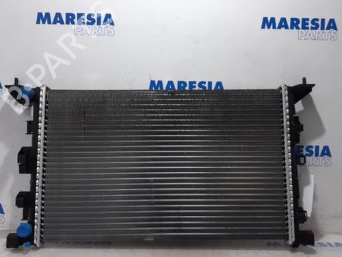 Used Water radiator RENAULT LAGUNA III (BT0/1) 2.0 16V (BT05, BT0F, BT0W) (140 hp) 31500271