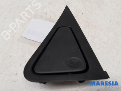 Used Rear right exterior door handle RENAULT ZOE (BFM_) ZOE (BFMD) (109 hp) 31512469