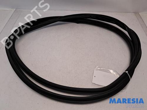 rubber-door-seal-alfa-romeo-giulietta-940_-2010-2011-2012-2013-2014-2015-2016-2017-2018-2019-2020-31462004 main image