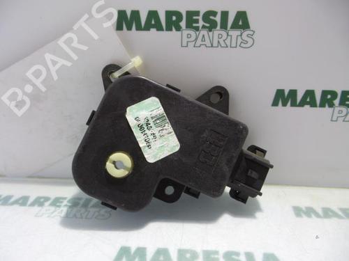 other-renault-laguna-ii-grandtour-kg01_-2001-2002-2003-2004-2005-2006-2007-31476220 main image