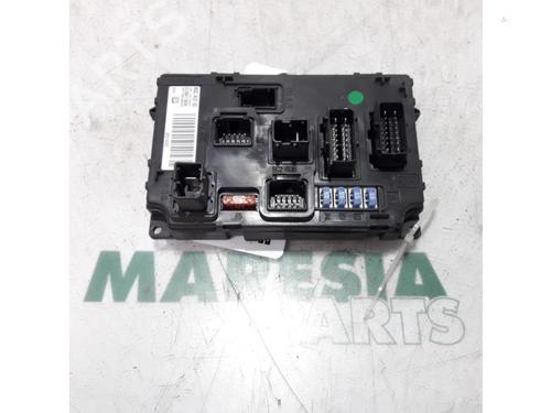 Used Control unit PEUGEOT 407 (6D_) 1.8 16V (6D6FYC) (125 hp) 31463955