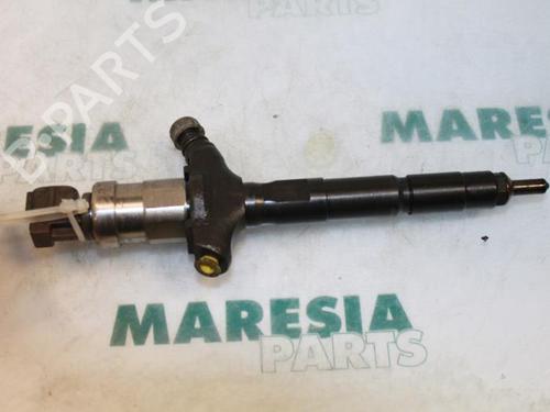 Used Injector RENAULT VEL SATIS (BJ0_) 3.0 dCi (BJ0J, BJ0N) (177 hp) 31444241