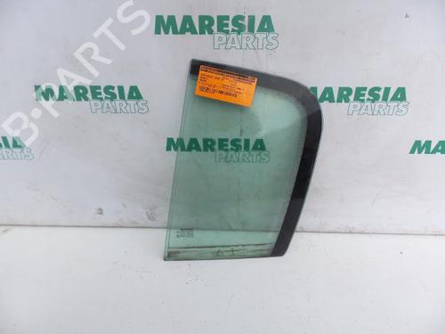 Venstre foran trekantet rude Venstre foran trekantet rude RENAULT MEGANE II (BM0/1_, CM0/1_) 1.4 16V (BM0B, CM0B) (98 hp) 31398279 31398279