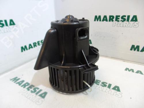 Used Heater blower motor PEUGEOT 307 SW (3H) 1.6 HDI 110 (109 hp) 31523322