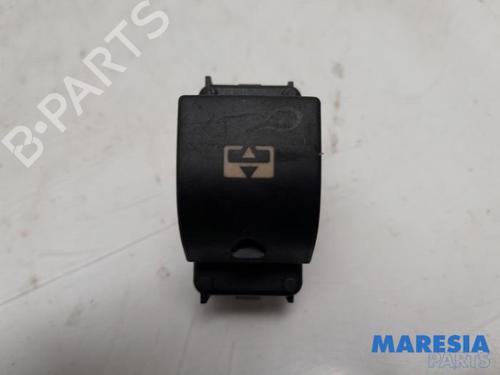 switch-peugeot-3008-i-mpv-0u_-2009-2010-2011-2012-2013-2014-2015-2016-2017-31429719 main image