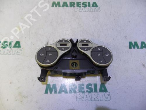 Used Climate control FIAT PANDA (169_) 1.2 (169.AXB11, 169.AXB1A) (60 hp) 31521050