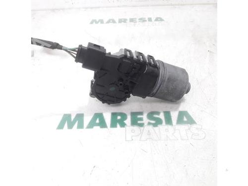 Front wiper motor CITROËN C3 III (SX) 1.2 THP 110 (SXHNPS, SXHNZT, SXHNZ6) | BP31471176M29