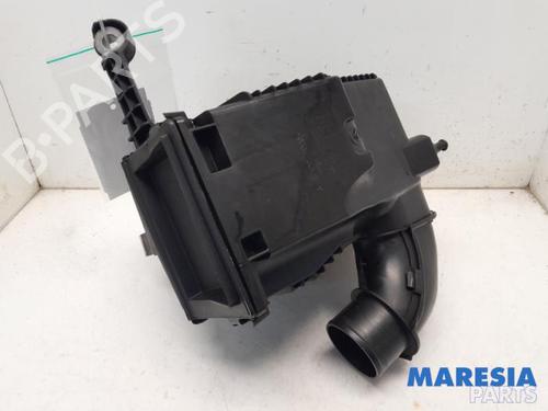 Used Air filter box RENAULT CLIO IV Grandtour (KH_) 1.5 dCi 90 (KHN3, KHN4) (90 hp) 31484858