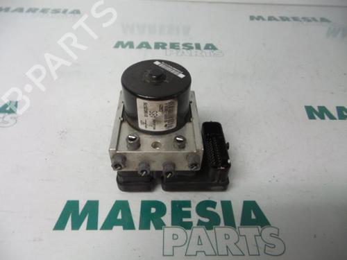 Used ABS pump FIAT DOBLO Bus (263_) 1.3 D Multijet (263AXC1A) (90 hp) 31430245