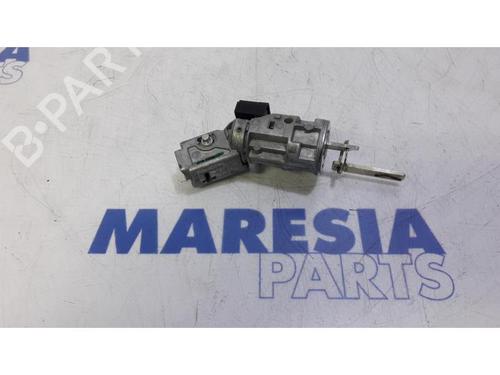 Used Ignition barrel CITROËN BERLINGO MULTISPACE (B9) 1.6 (90 hp) 31495163
