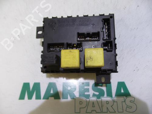 Used Fuse box ALFA ROMEO 156 Sportwagon (932_) 1.9 JTD 16V (932BXE00) (140 hp) 31436576