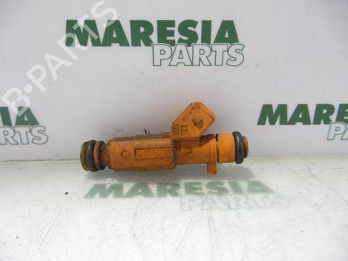 injector-alfa-romeo-156-932_-1997-1998-1999-2000-2001-2002-2003-2004-2005-31492513 main image