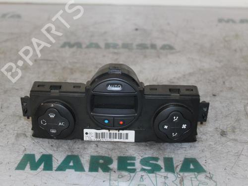 Used Climate control RENAULT MEGANE II Estate (KM0/1_) 1.5 dCi (KM02, KM13) (101 hp) 31394147