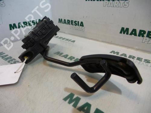 Módulo eletrónico RENAULT ESPACE III (JE0_) 2.2 dCi (JE0K) (130 hp) 31529764