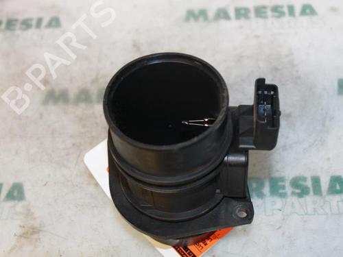 Used Mass air flow sensor RENAULT LAGUNA II (BG0/1_) 1.9 dCi (BG08, BG0G) (120 hp) 31536742