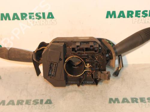 Used Switch FIAT PUNTO (188_) 1.2 16V 80 (188.233, .235, .253, .255, .333, .353, .639,... (80 hp) 31449790