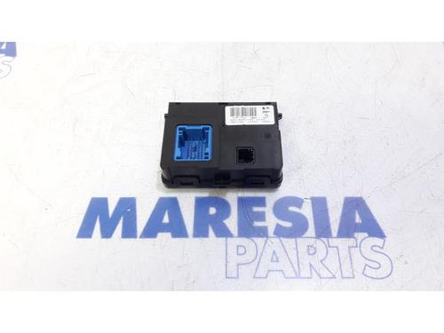 electronic-module-citroen-c4-picasso-ii-2013-31396346 main image
