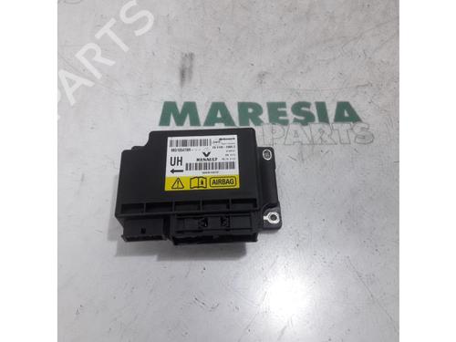 Used ECU airbags RENAULT MEGANE III Grandtour (KZ0/1) 1.5 dCi (KZ09, KZ0D, KZ1G, KZ29, KZ14, KZ1W, KZ10, KZ1F,... (110 hp) 31406582