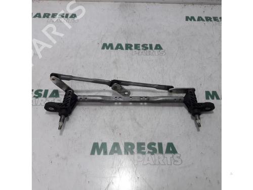 front-wipers-mechanism-fiat-500-312_-2007-31526587 main image
