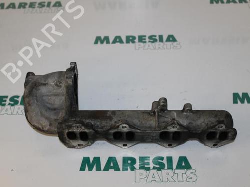 Used Injection rail RENAULT TRAFIC II Van (FL) 2.0 dCi 115 (FL01, FL0U, FL00, FL0H, FL0M) (114 hp) 31476752