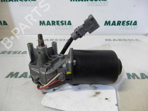 Used Front wiper motor RENAULT CLIO II (BB_, CB_) 1.2 (BB0A, BB0F, BB10, BB1K, BB28, BB2D, BB2H, CB0A,... (58 hp) 31495508