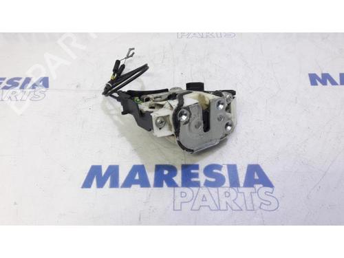 Used Electronic module Electronic module CITROËN C-CROSSER (VU_, VV_) 2.2 HDi (156 hp) 31484712 31484712